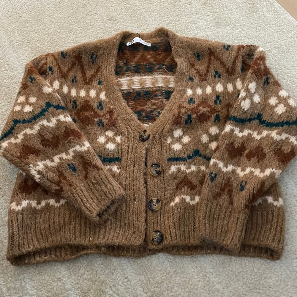 Zara sweater size small never worn